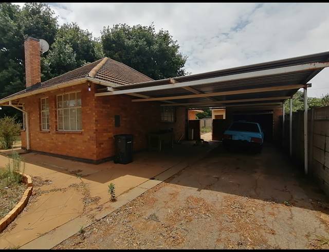 3 BEDROOM FREESTANDING SOLD IN STILFONTEIN EXT 1